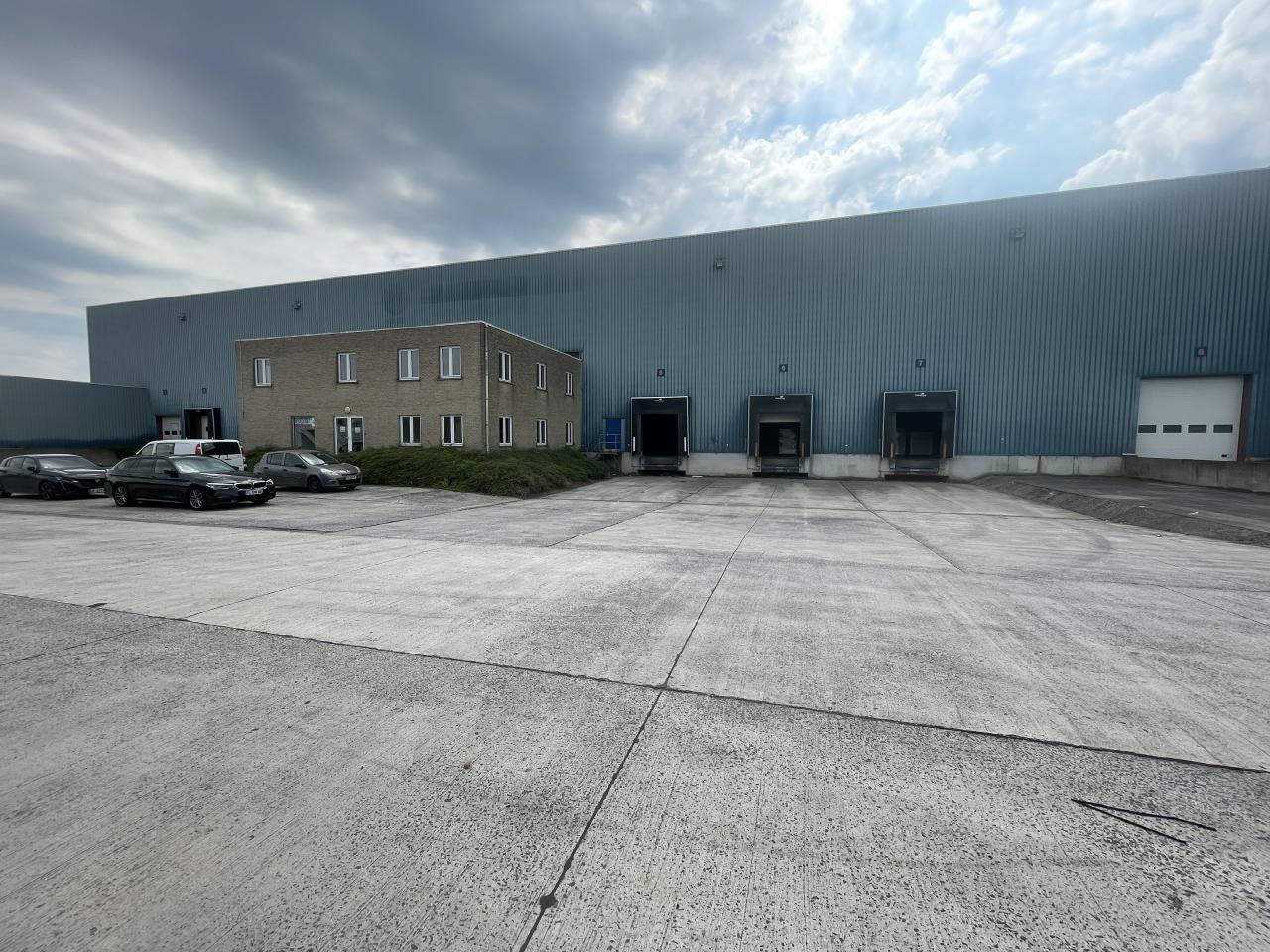 Entrepôt classe a Roncq 6805m² Location entrepôt classe a Roncq Nord OLLOG2424148 9